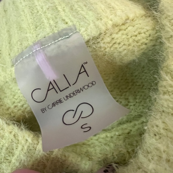Calia by Carrie Underwood women's bright green fuzzy soft crewneck sweater small - Picture 3 of 5